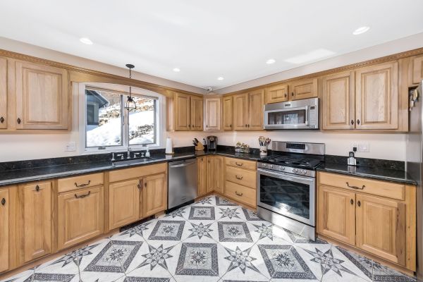 Custom Cabinet Making in Brenham