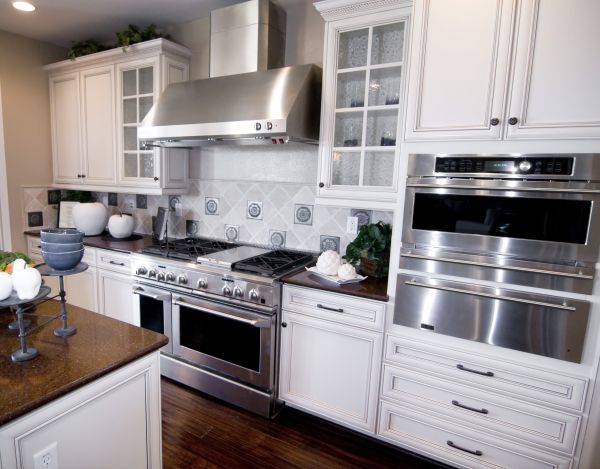 Custom Cabinet Building in Brenham